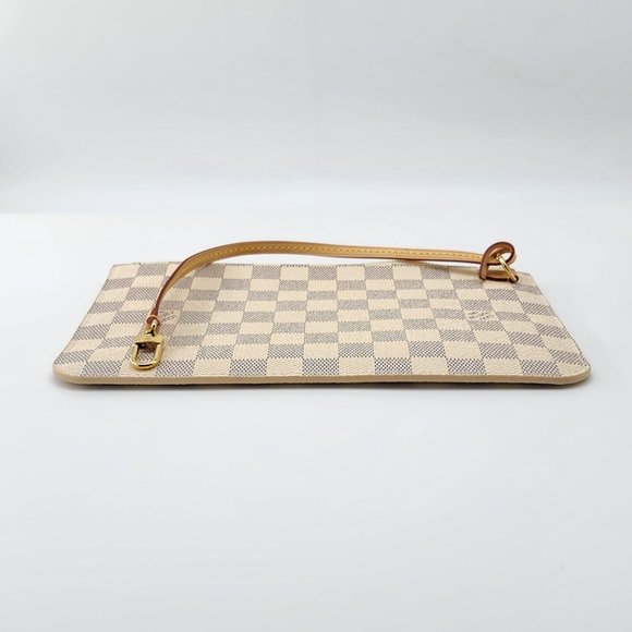 Louis Vuitton Neverfull MM Pochette Damier Azur in Like New Condition - Picture 2 of 3